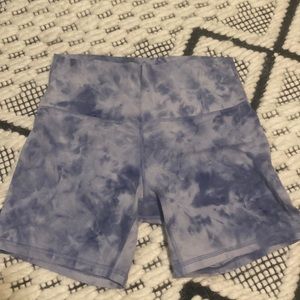 Blue tie dye lululemon align shorts